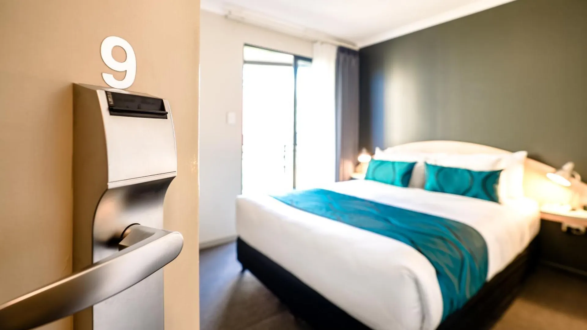 Il Mondo Boutique Hotel Brisbane 4*,  Australia